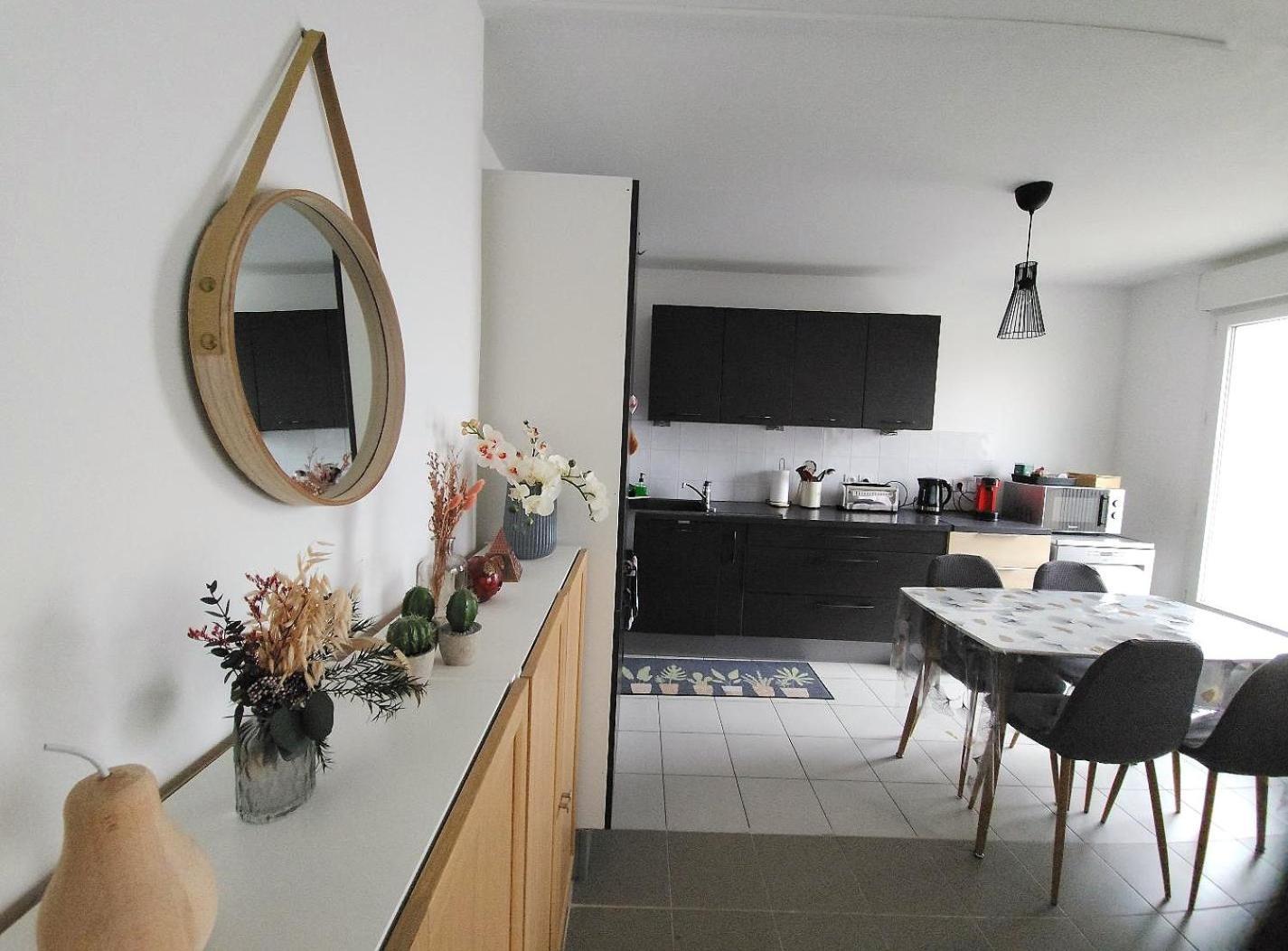 Superbe Appartement ,Proche De Paris, Dans Residence Privee , Ideal Familles, Parking Et Wifi Gratuits! ! ! Витри сюр Сен Екстериор снимка