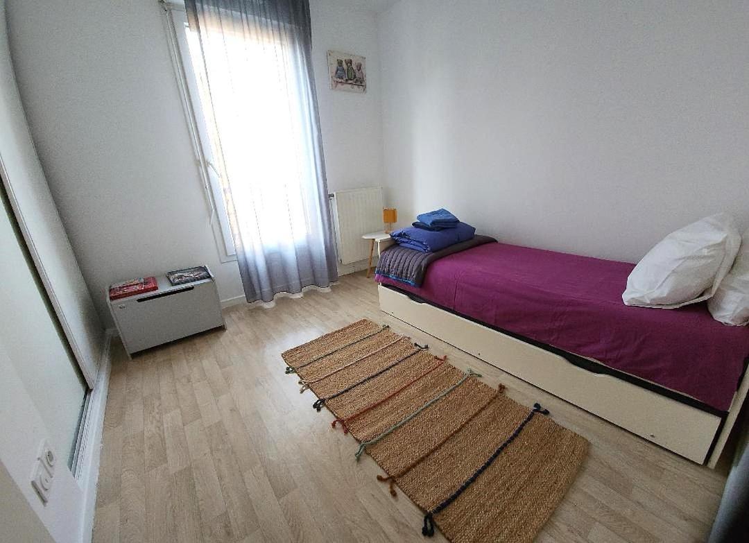 Superbe Appartement ,Proche De Paris, Dans Residence Privee , Ideal Familles, Parking Et Wifi Gratuits! ! ! Витри сюр Сен Екстериор снимка